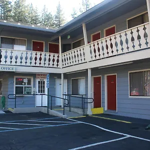 https://thunderchief-inn.insouthlaketahoe.com